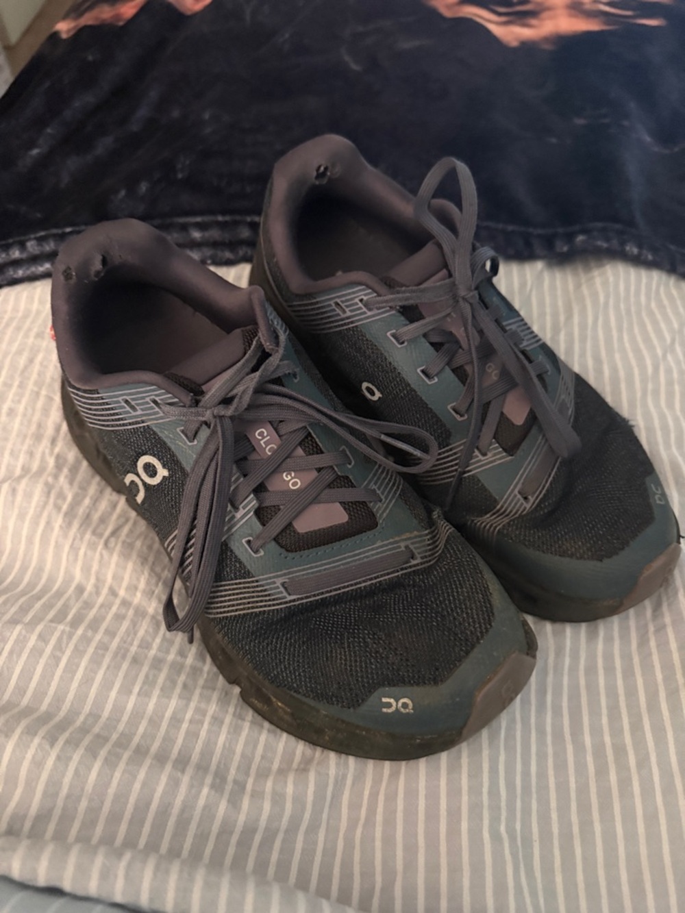 On Running Women’s Trail Sneakers in teal blueish, dark gray and purple. Size 8